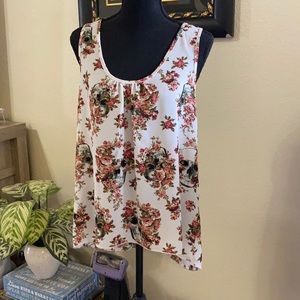 Cute floral & skull T-top, polyester blend, Sz Lg